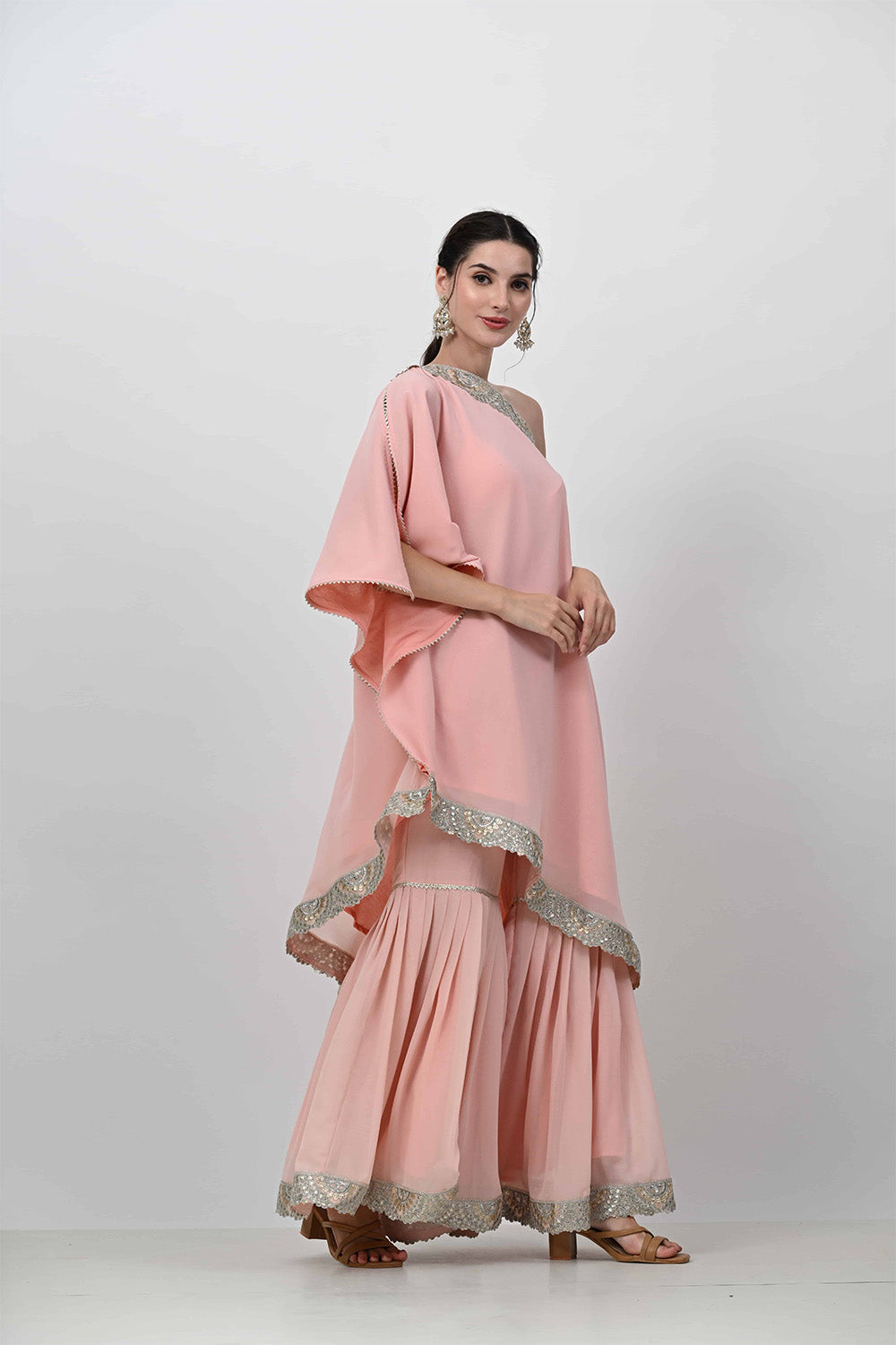 Navyaa Gharara Set