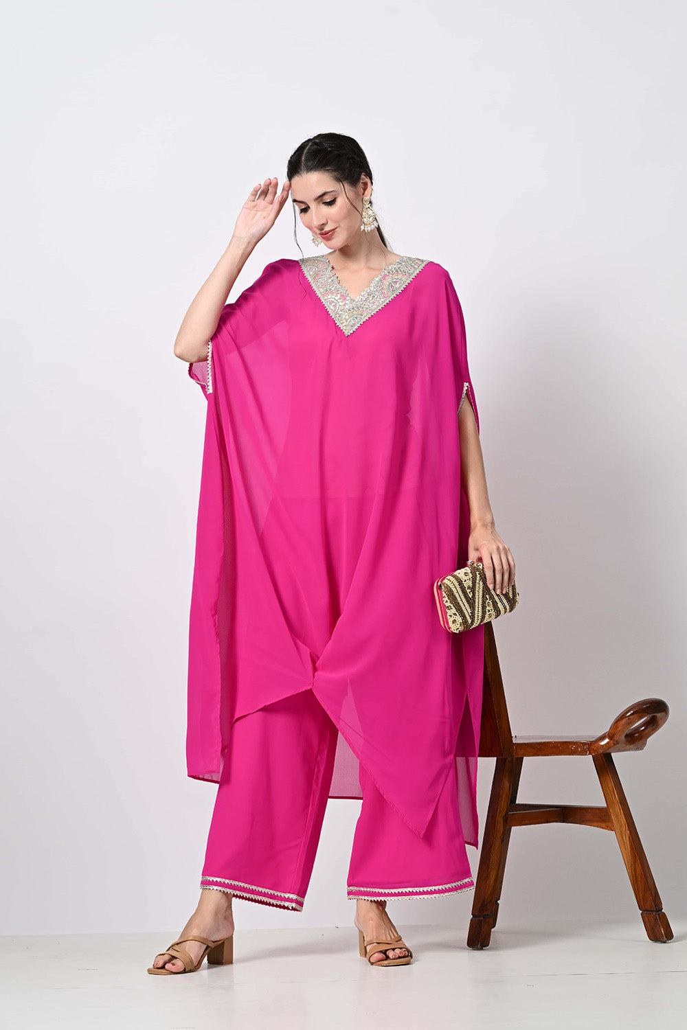 Nitya Kaftaan Set
